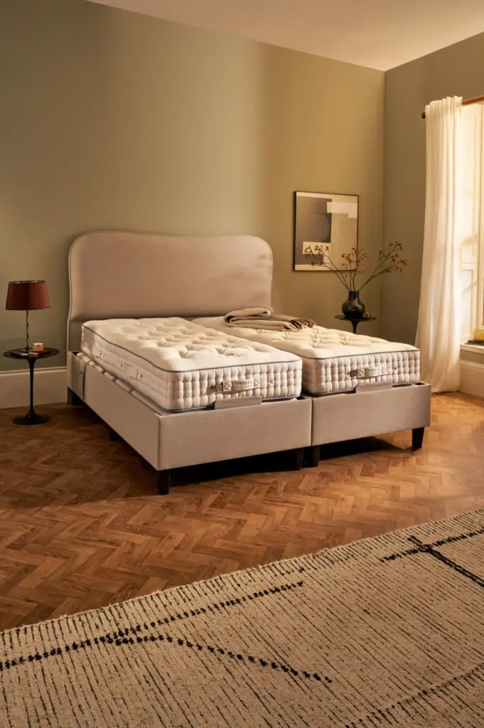 Vispring Serenity Regal Superb Bett